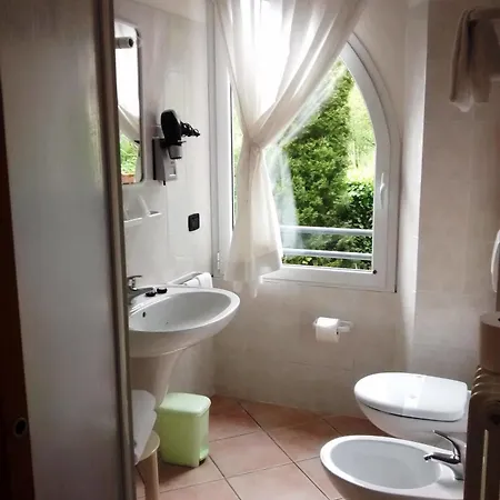 Eremo Gaudio Hotel 3*